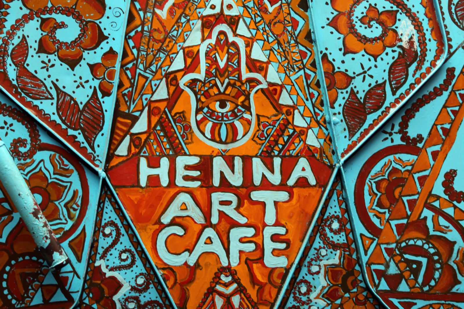 Henna Cafe