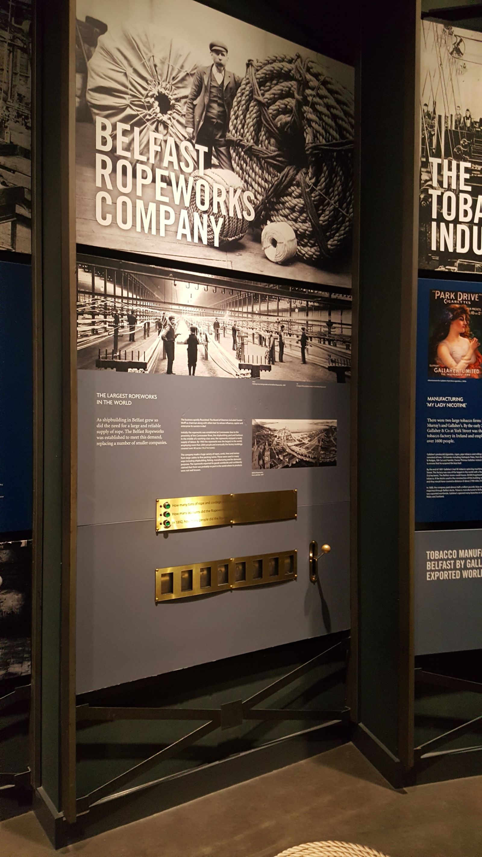 Interactive exhibition display