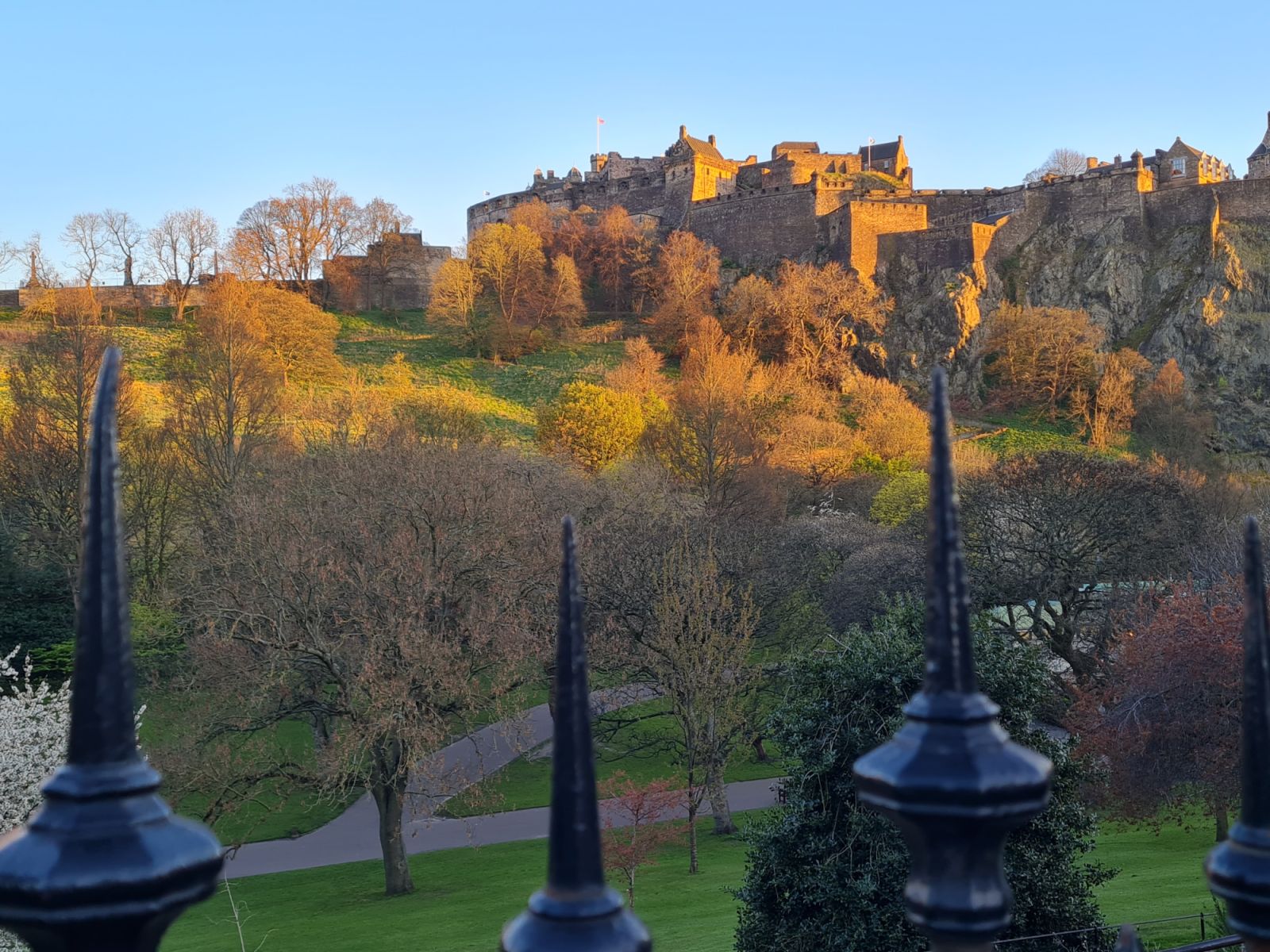 A photo of Edinburgh Castle and its surrounds